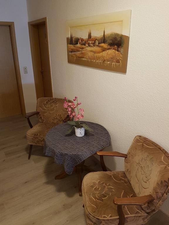 Pension Am Stadtrand Leipzig Buitenkant foto