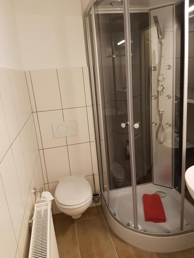 Pension Am Stadtrand Leipzig Buitenkant foto
