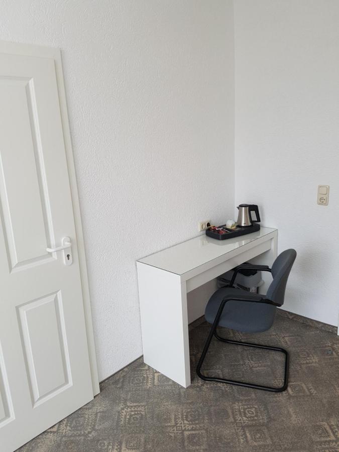 Pension Am Stadtrand Leipzig Buitenkant foto